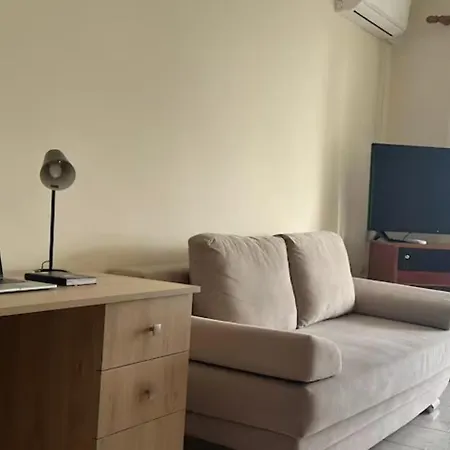 Cozy Near The * Saranda